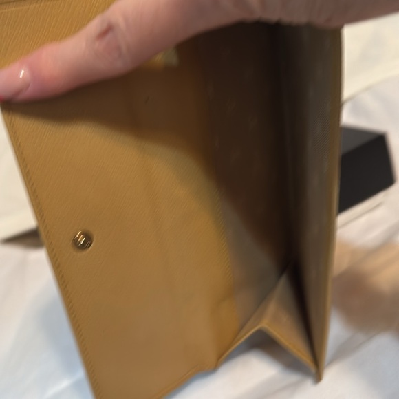 Chanel Wallet - double sided snap wallet. With COA - Picture 5 of 9